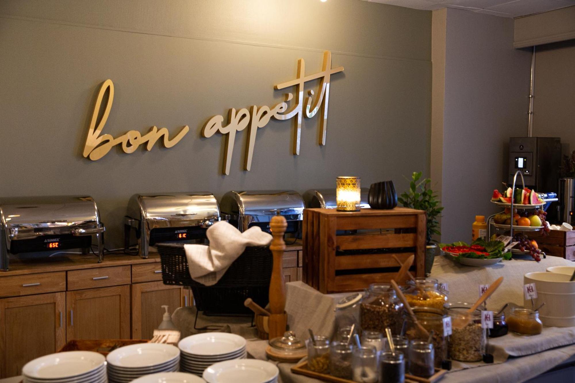 Karlskoga Hotell & Konferens Ngoại thất bức ảnh